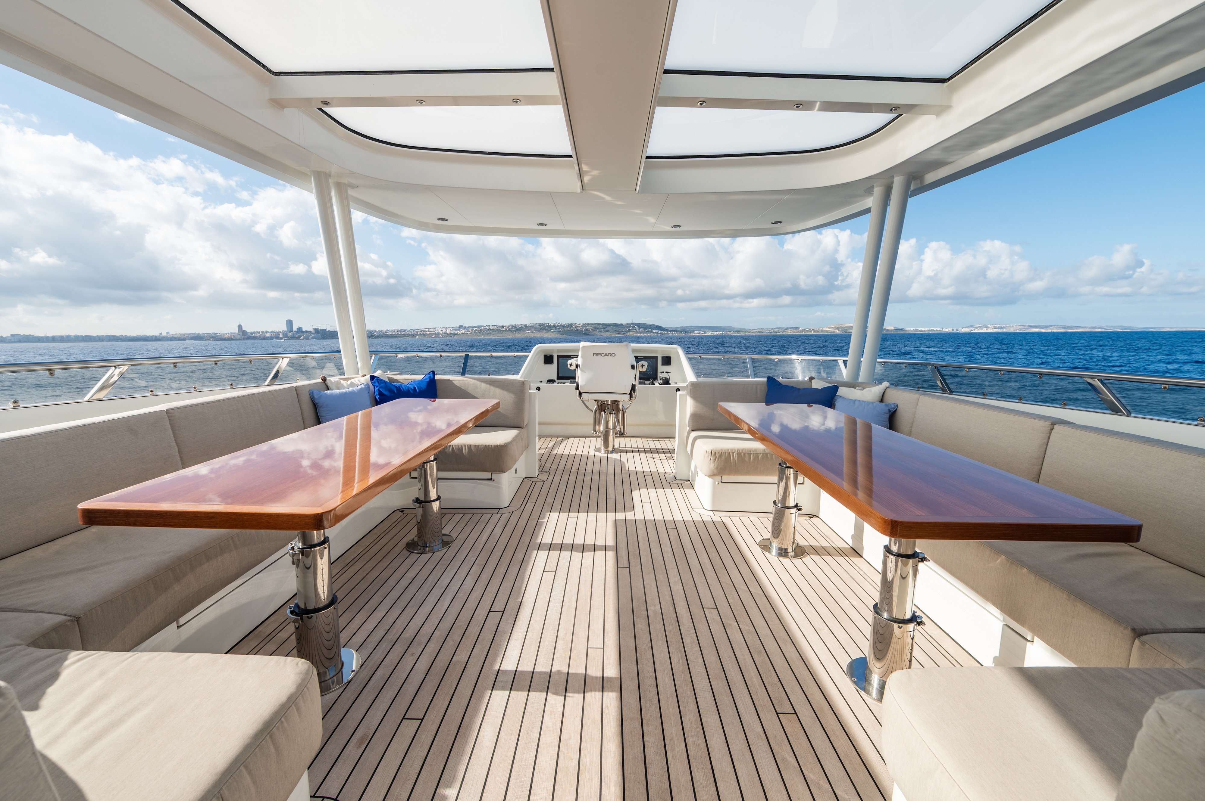 MULDER M/Y FIREFLY 2015