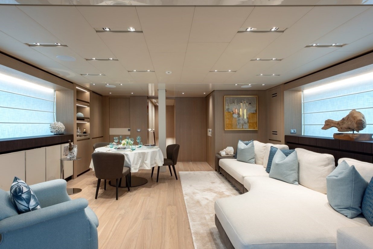SD 126 M/Y INSIEME