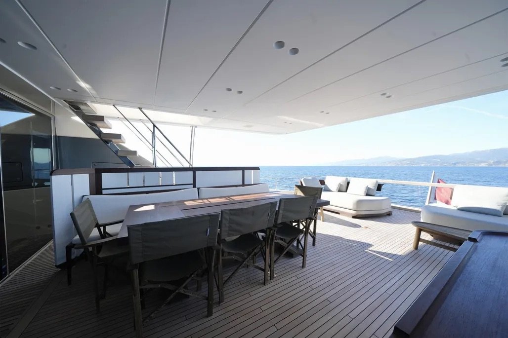 SANLORENZO SD 118 M/Y PENTA for Sale by Futura Yacht
