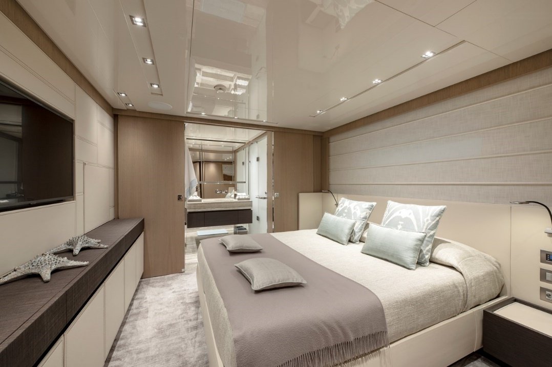 SD 126 M/Y INSIEME