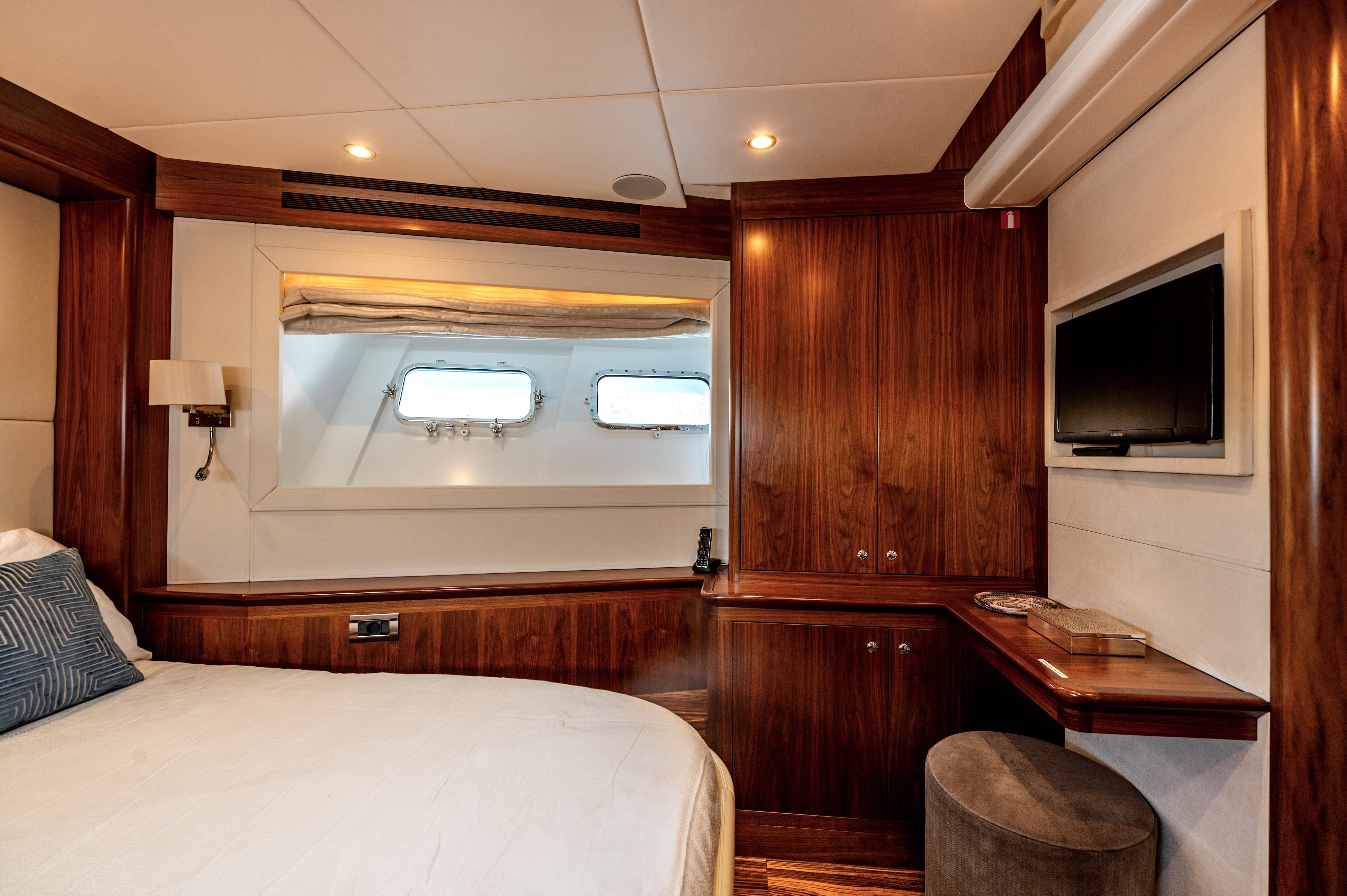 MULDER M/Y FIREFLY 2015