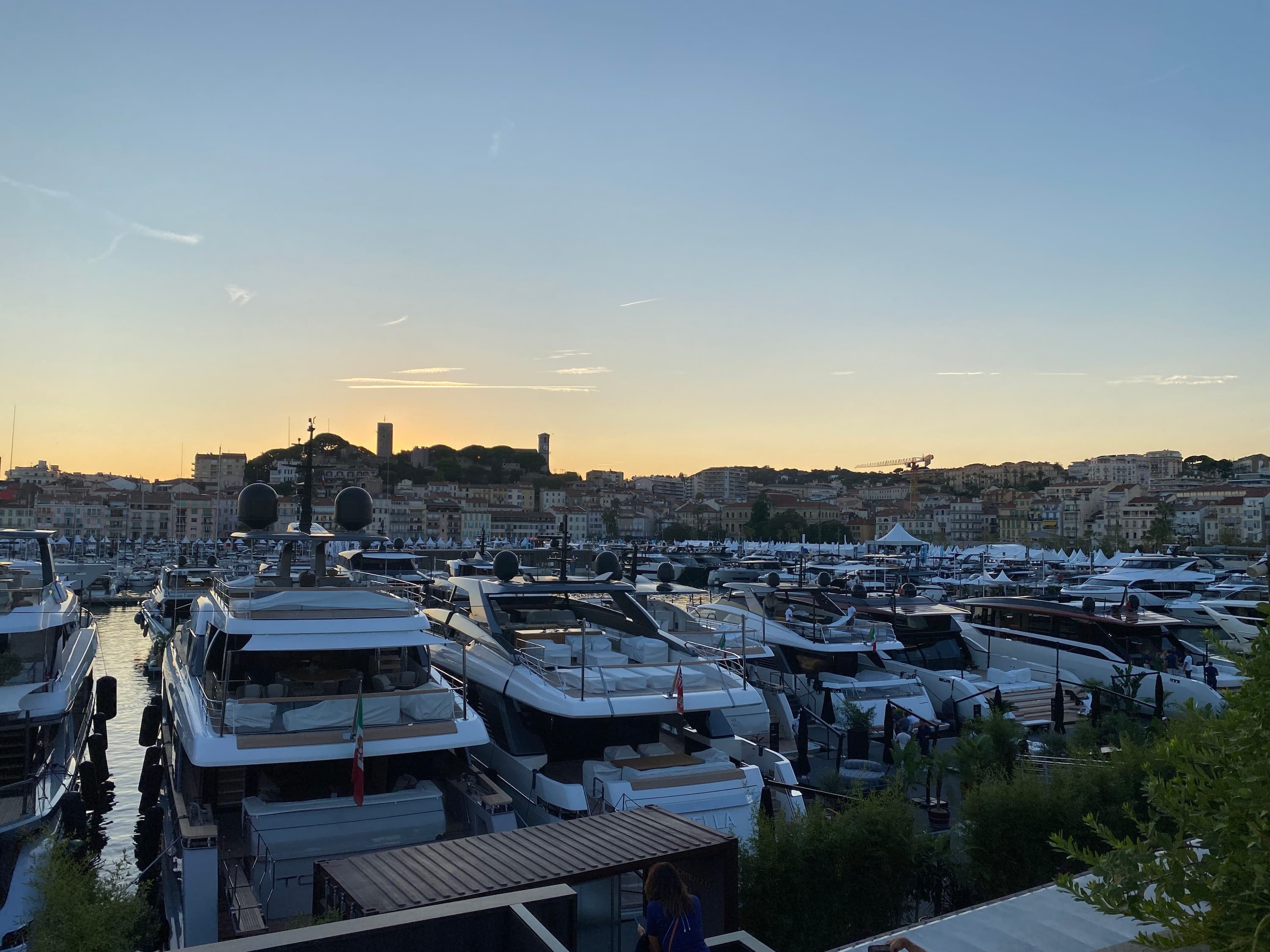 FUTURA YACHT BROKERAGE