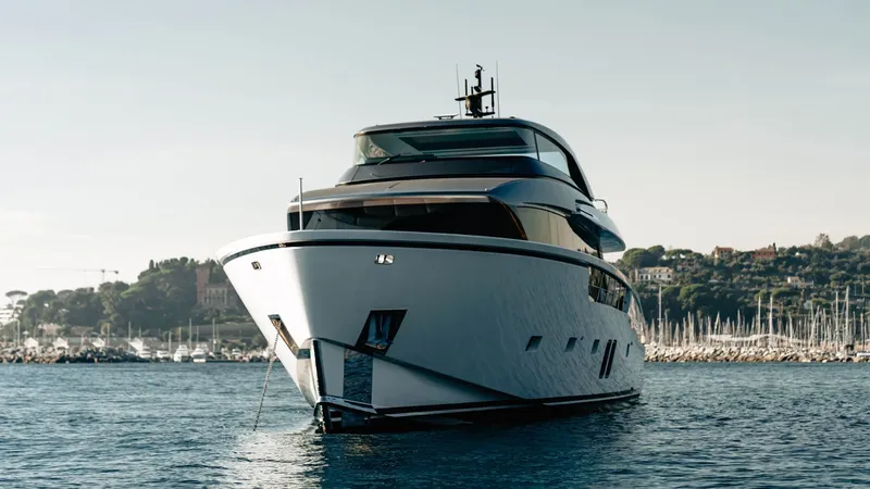 Sanlorenzo SX88 Yacht for Sale by Futura Yacht