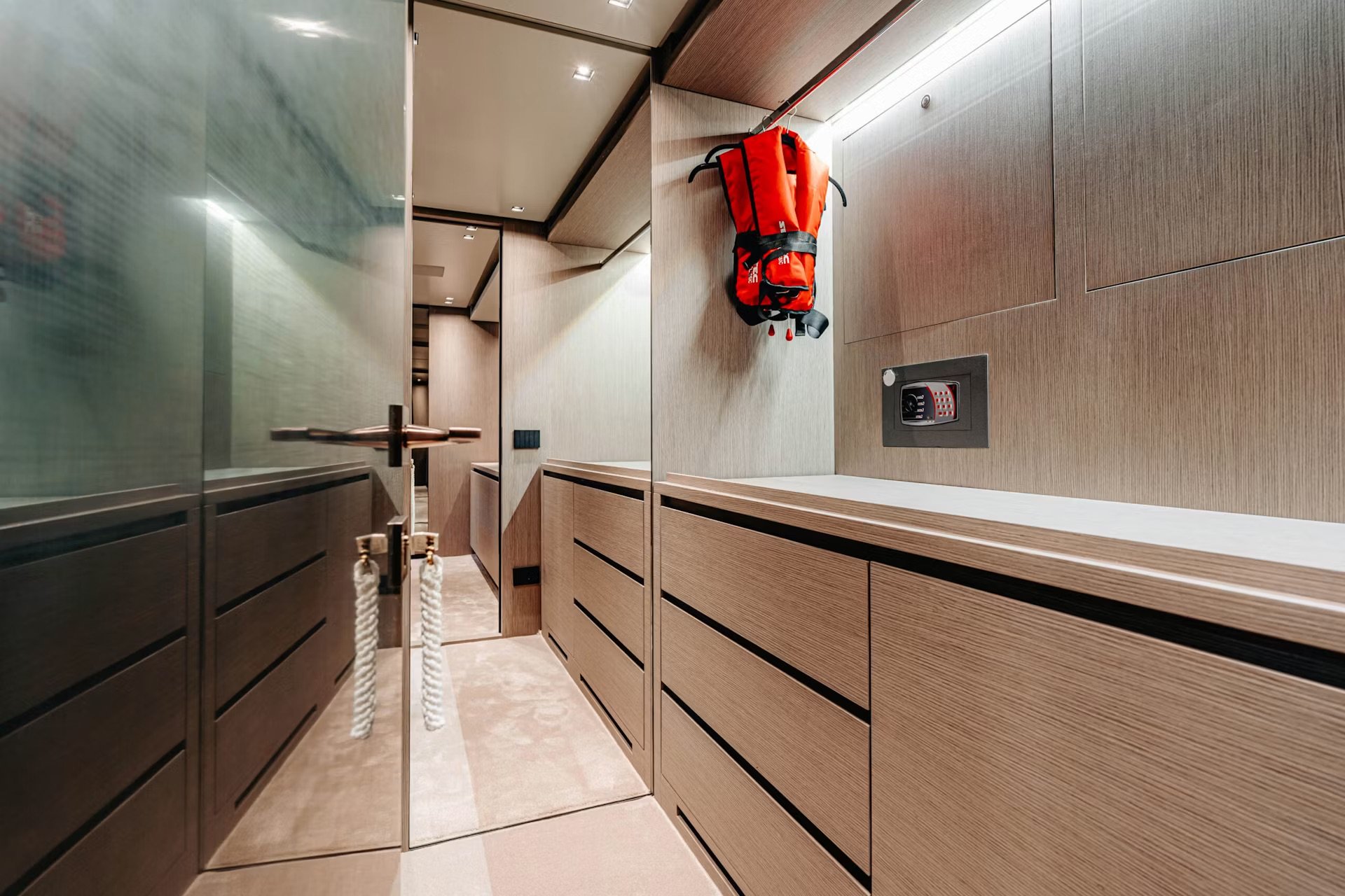 Sanlorenzo SX88 Yacht for Sale by Futura Yacht