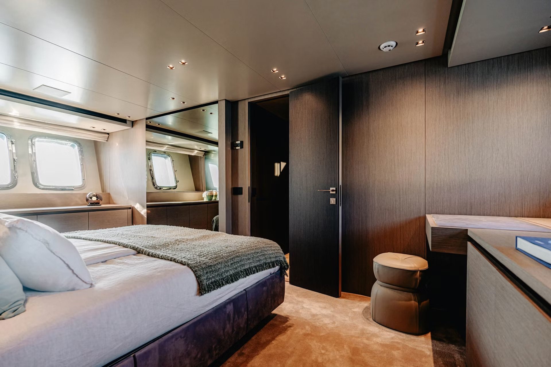 Sanlorenzo SX88 Yacht for Sale by Futura Yacht